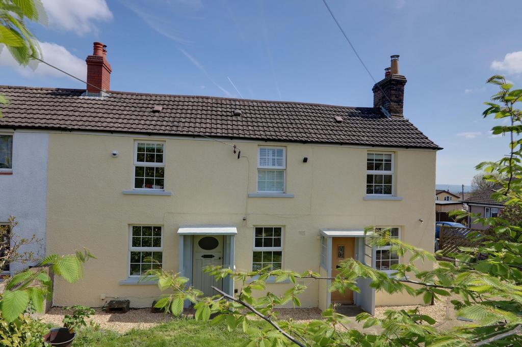 Beech Way, Bream, Lydney, Gloucestershire. GL15 6NB 3 bed semidetached