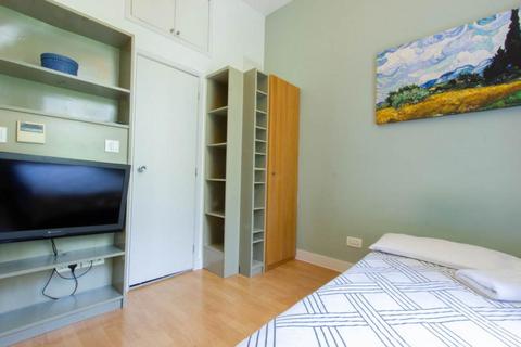 Studio to rent, Gloucester Street, Pimlico, London, SW1V