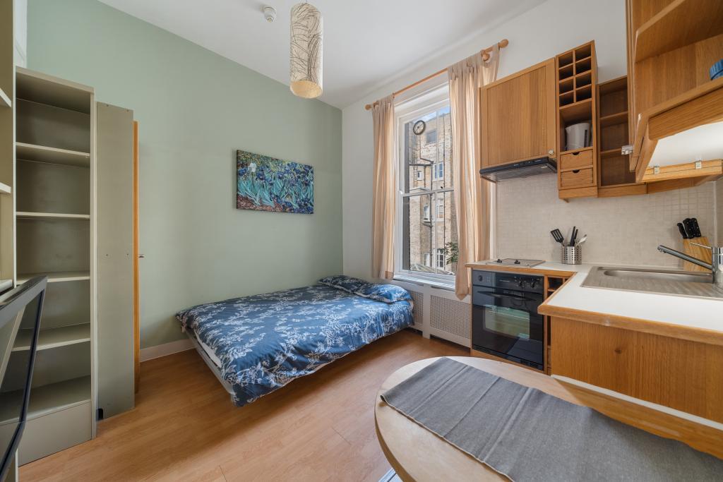 Studio for rent