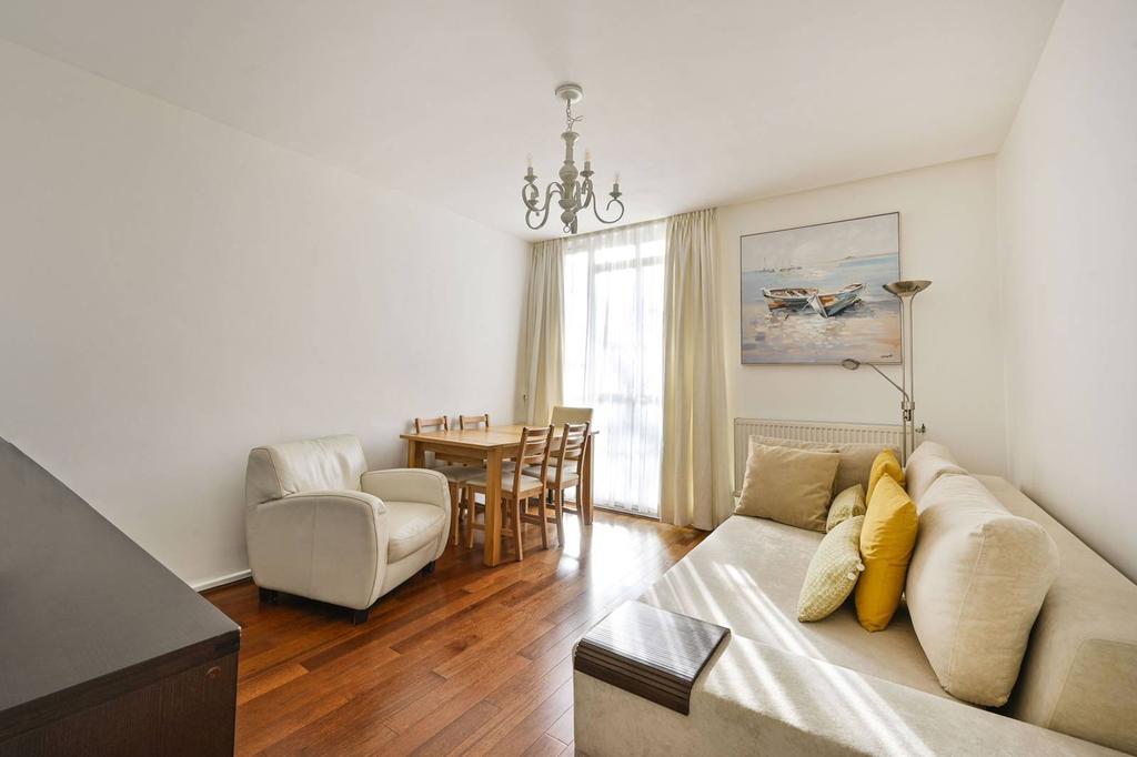 Hallfield Estate, Hyde Park Estate... 1 bed flat £6,067 pcm (£1,400 pw)