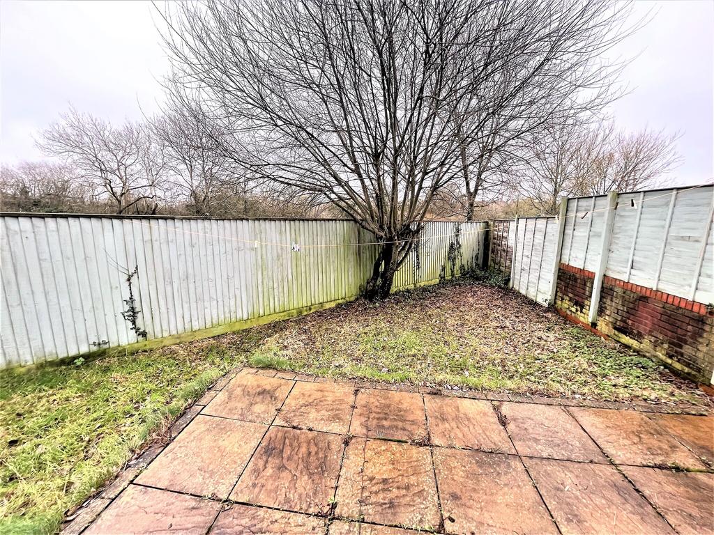 King John Road Cul de sac location 2 bed end of terrace house for