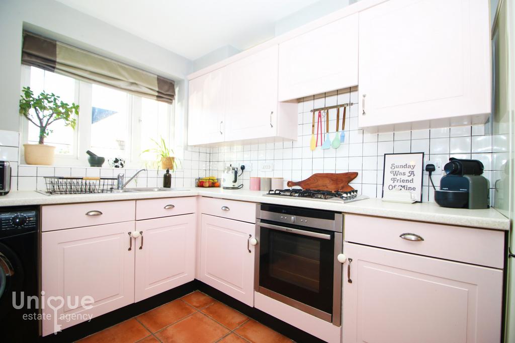 Coriander Close, Blackpool, FY2 3 bed end of terrace house £151,900