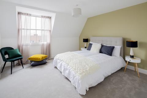 2 bedroom flat for sale - Whetstone Square, London