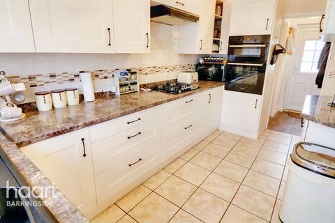 38 Ardwell Avenue, Barkingside, Ilford, IG6 1AW