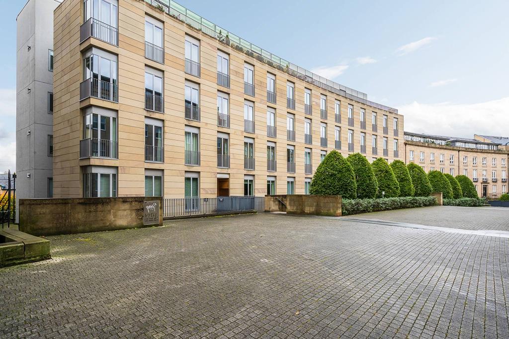 5A/3 St Vincent Place, Edinburgh, EH3 5BQ 1 bed ground floor flat for