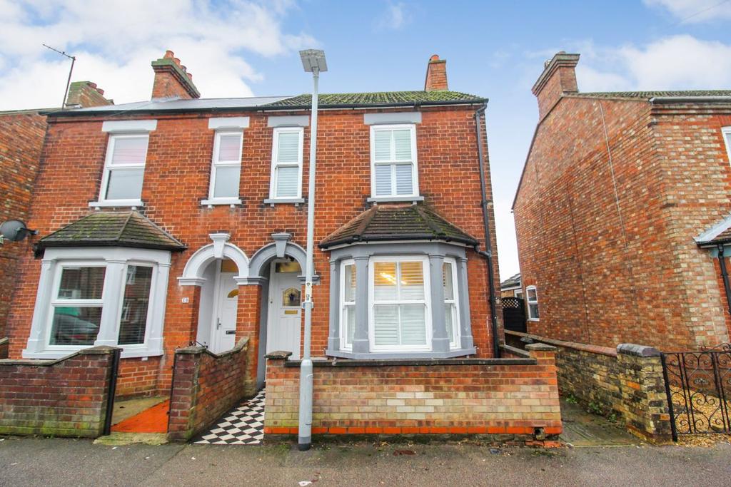 King Street, Kempston 3 bed semidetached house £300,000