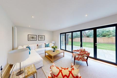 5 bedroom detached house for sale, Woodhouse Gardens, New Milton, Hampshire, BH25