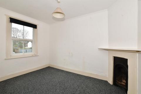 43d Eaton Road, Sutton, SM2 5ED