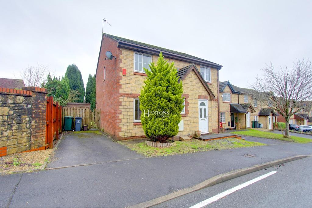Acorn Grove, Pontprennau, Cardiff 2 bed semidetached house £895 pcm