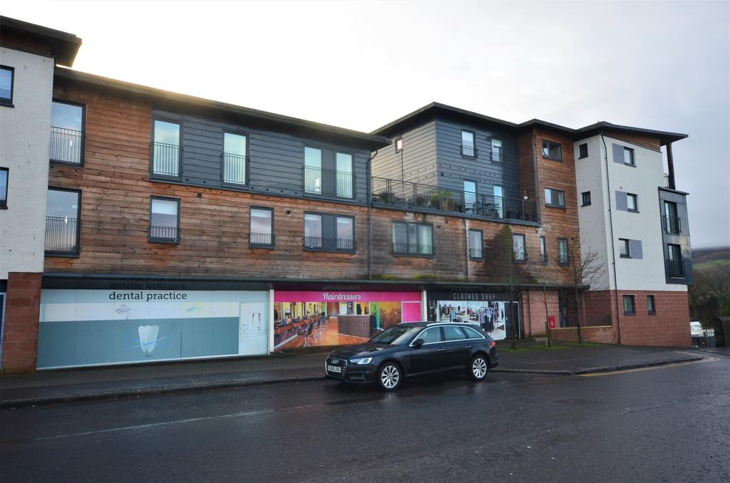 6 Riverside View, Balloch, WDC, G83 8NP 2 bed flat £750 pcm (£173 pw)