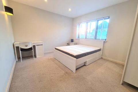 1 bedroom in a house share to rent, Kidlington,  Oxfordshire,  OX5