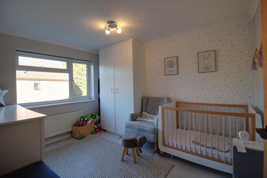 Bedroom 2 (Double)
