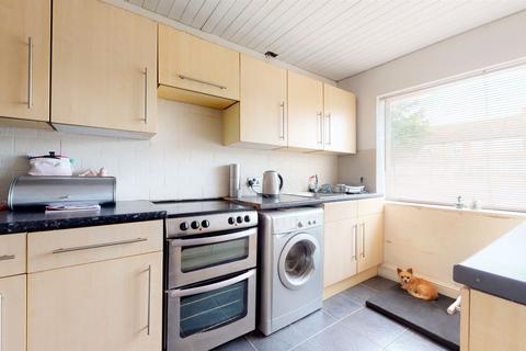 54 Stifford Road, Aveley, South Ockendon, RM15 4AA