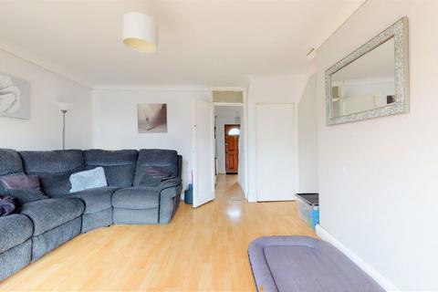 54 Stifford Road, Aveley, South Ockendon, RM15 4AA