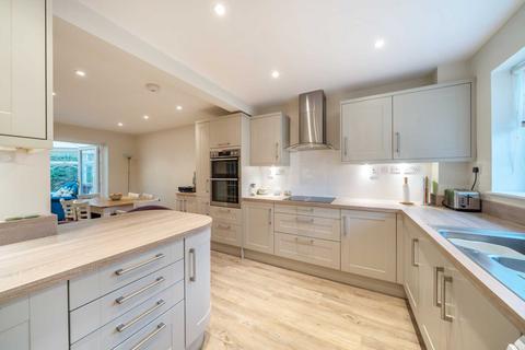 26 Brampton Close, Bedford, MK42 0HD