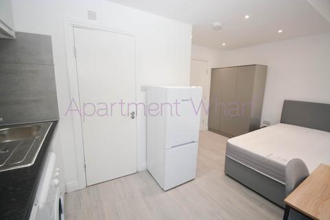 1 bedroom flat to rent, Studio   Crownfield Road    (Stratford), London, E15