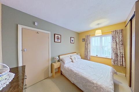 25 Ivanhoe Road, Herne Bay, CT6 6EG