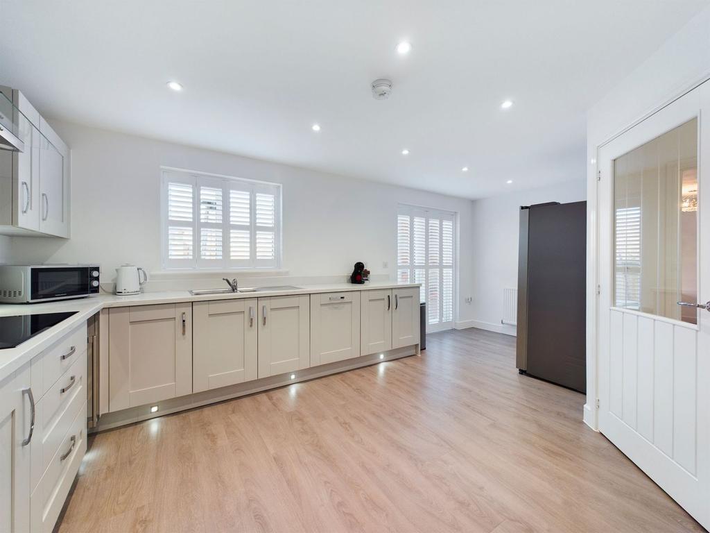 Kitchen / breakfast room