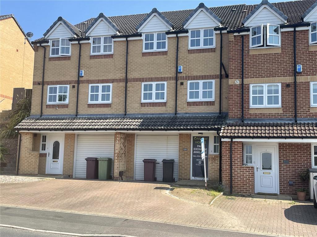 Holmley Lane, Dronfield, Derbyshire, S18 3 bed terraced house £272,500