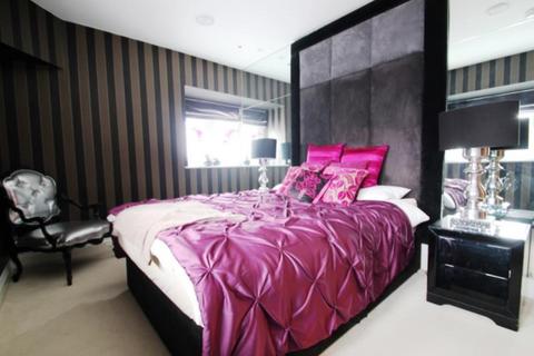 undefined, Princess Park Manor, Royal Drive, London, N11 3FL