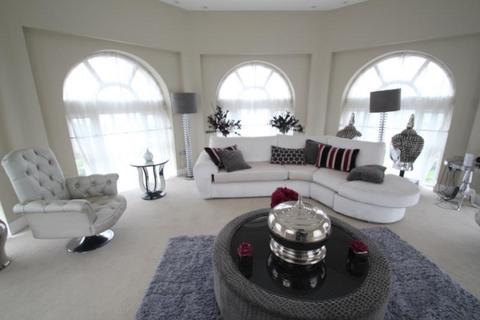 undefined, Princess Park Manor, Royal Drive, London, N11 3FL