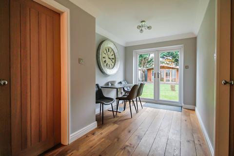 15 Denbigh Circle, Kinmel Bay, Rhyl, LL18 5HW