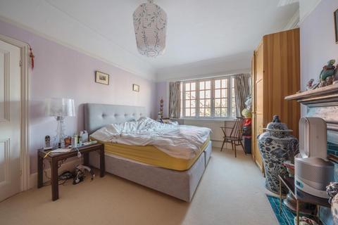 4 Pinewood Road, Bromley, BR2 9AD