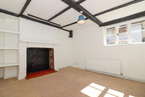 1 bedroom cottage to rent, Bay Tree Yard, West Street, Alresford