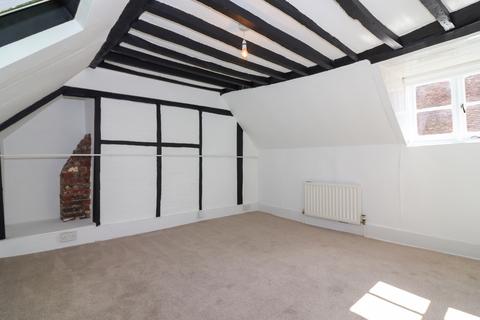 1 bedroom cottage to rent, Bay Tree Yard, West Street, Alresford