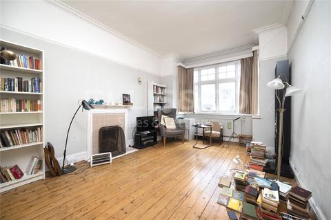 4 bedroom semi-detached house for sale - Corringham Road, London, NW11