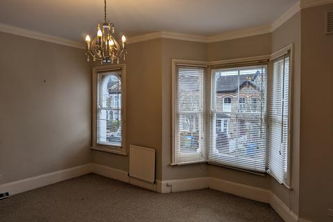 191b Friern Road, London, SE22 0BD