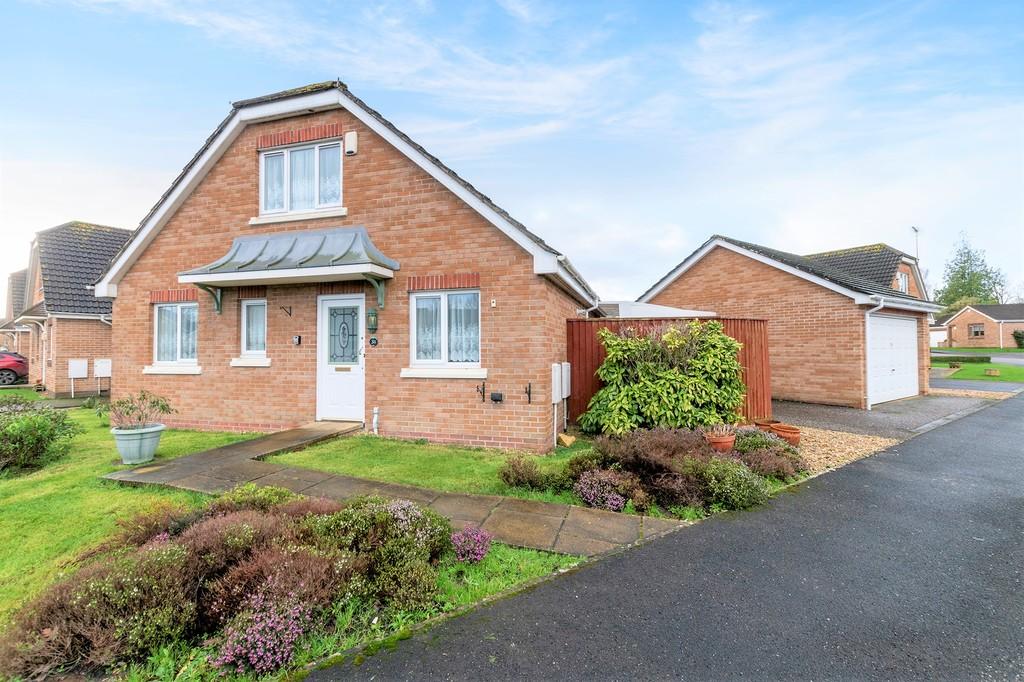 Thorne Farm Way, Ottery St. Mary 4 bed chalet £425,000