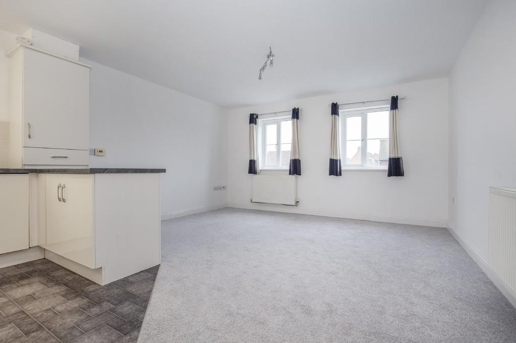 Round House Way, Cringleford 2 bed apartment £900 pcm (£208 pw)