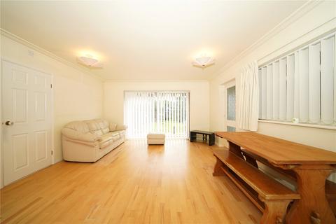 23 Colletts Gardens, Broadway, WR12 7AX