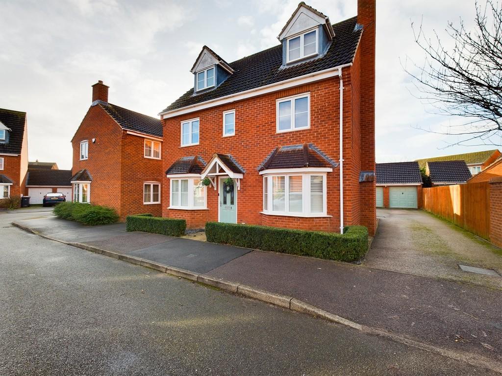 Elder Close, Witham St. Hughs, Lincoln 5 bed detached house £1,300