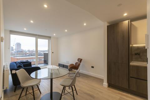 1 bedroom penthouse to rent, The Colmore, Snow Hill Wharf, Shadwell Street, Birmingham, B4