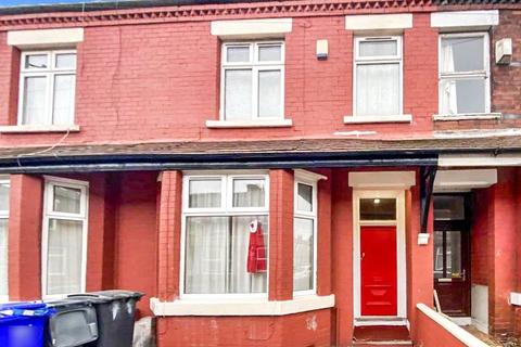 4 bedroom terraced house to rent, Filey Road, Fallowfield, M14