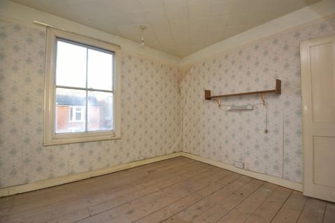 64 Surbiton Road, Ipswich, IP1 4AX