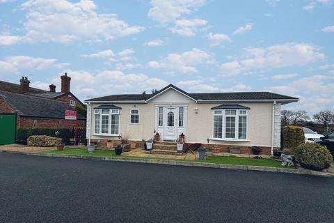 2 bedroom park home for sale, Kinderton Park, Cledford Lane