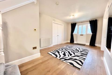 110 Brigg Road, Caistor, Market Rasen, LN7 6RX