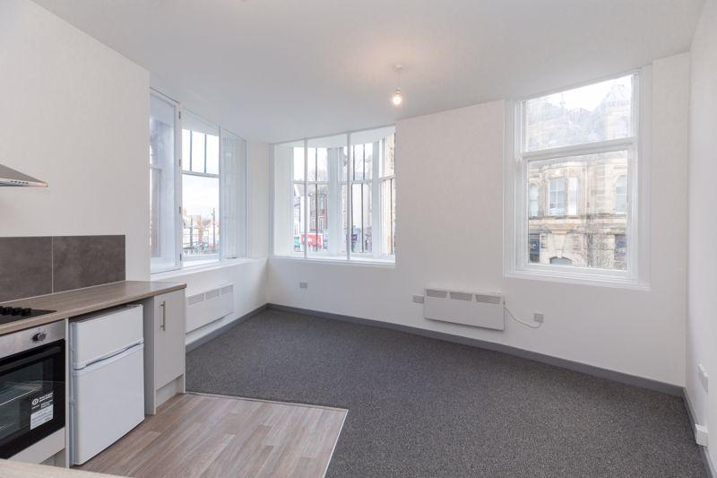 Kitchen Lounge