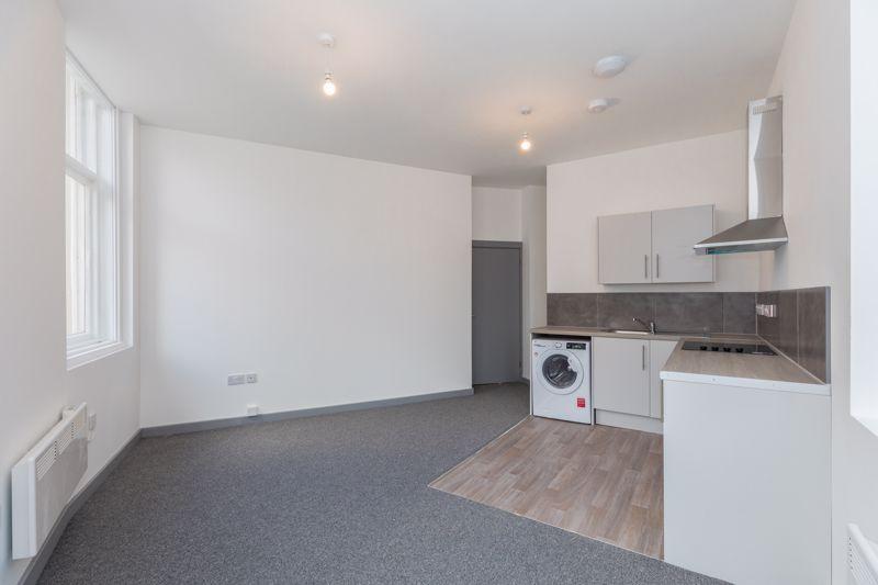 Kitchen Lounge