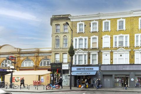 1 bedroom apartment to rent, Earls Court , London
