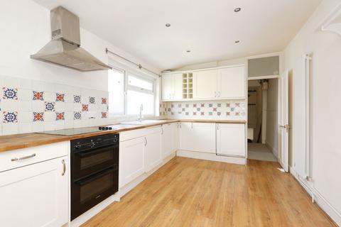 53a Defoe Road, London, N16 0EH