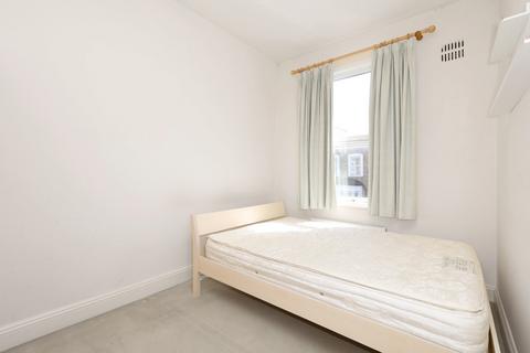 53a Defoe Road, London, N16 0EH