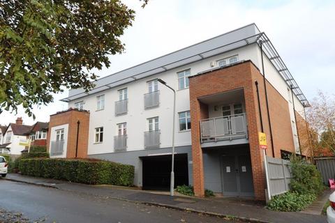 2 bedroom apartment to rent, Spring Gardens Road, High Wycombe