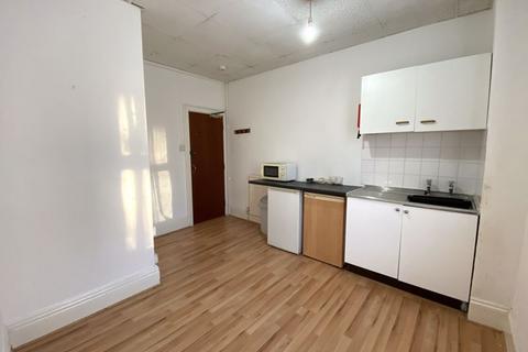 Studio to rent, 1 Bed Studio. Bills Included. Oakfield Road, Newport