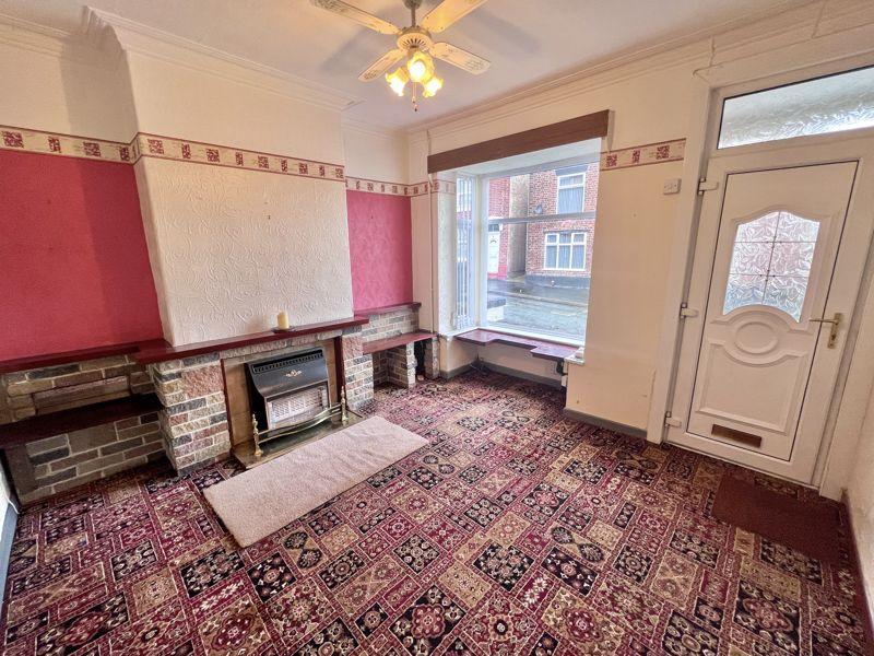 John Street, Biddulph, ST8 6BB 3 bed terraced house for sale £100,000
