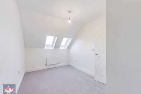 42 Millstone Way, Gloucester, GL1 5QW