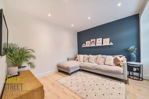 23 Macdonald Avenue, Hornchurch, RM11 2NF